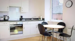 Homely Serviced Apartments - Figtree - Image 5