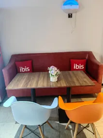 Ibis Shanghai Caohejing Hongcao Road Hotel - Image 5