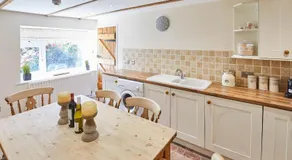 Host & Stay - Eden Cottage - Image 4