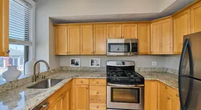 Homestay in South Boston - Image 4