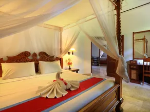 Laghawa Beach Hotel - Image 2
