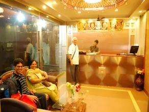 Hotel MCM Towers - Image 5