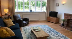 Stablehurst Cottage - Image 2