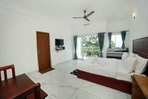 Rock N Brook Resort, Kanthalloor - Image 2
