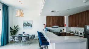 Family vacation villa with private pool and access to beach - Image 3