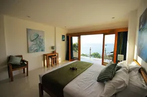 Sunset Hill Hotel - Image 2