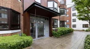 Roomspace Serviced Apartments - Kew Bridge Court - Image 2
