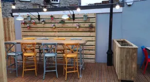 Barley Sheaf, Old Bridge Street EN SUITE ROOMS, ROOM ONLY - Image 4