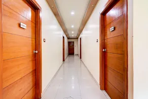 Townhouse MG Road Near Commercial Street - Image 5