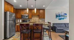 Relaxing 1BR Getaway Hot tub plus Amazing Mtn Views - Image 5