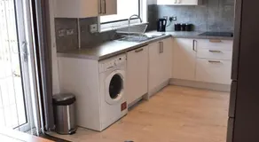3 Bedroom-Kelpies Serviced Apartments Bruce - Image 4