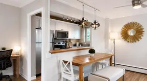 Downtown 1 BR Condo near Convention Center - Image 3