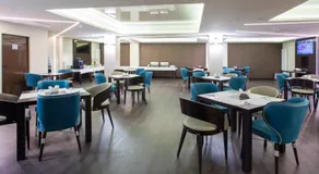 The Fifth Floor by Old Town Hotel - Image 4