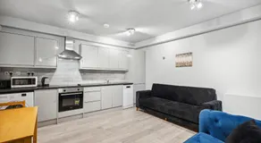 Cozy London Apartment - Image 3