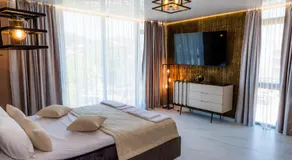 Luxe 1 apartments - Image 2