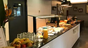 Hotel Vitória - Image 2