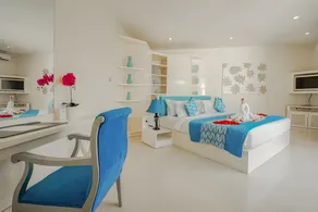 Cozy Deluxe 3BR Private Pool Villa near Kuta Beach - Image 2