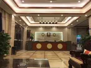 Junyue Holiday Hotel - Image 4
