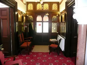 The Lismore Hotel - Image 3