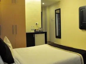 York Inn Lucknow - Image 2