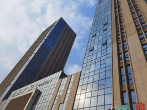S+ Giant Screen Smart Hotel - Image 3