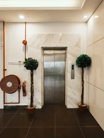 Eco Roomy Hotel - Image 5