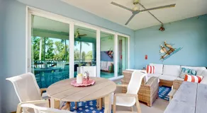 Fins Right 103 - Image 5