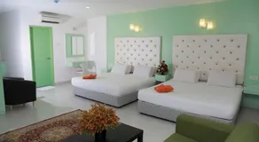 Akar Hotel Kampung Baru - Image 2