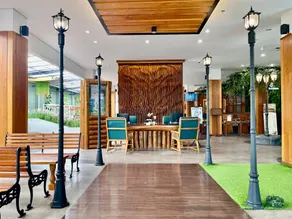 Hemangini Hotel Bandung - Image 3