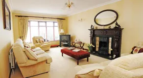 Cottesmore Bed and Breakfast - Image 2