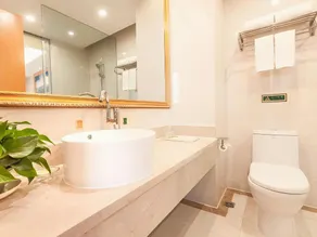 Vienna International Hotel Kunming Guangfu Road Aegean Shopping Center - Image 5