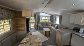 The Castleton 20 - Image 3