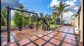 Greens Golf Course Apartment - Image 3
