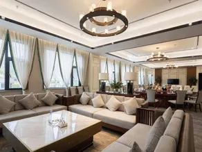 Nyetsang Grand Hotel - Image 2