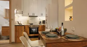 Evmaria Luxury Cottage - Image 2