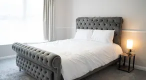 Spacious 4 Bedroom Property In Rochester - Image 2