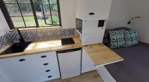 Luxury Shepherds Hut Farm Retreat - Image 3