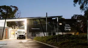 Urban Camp Group Accommodation - Image 4