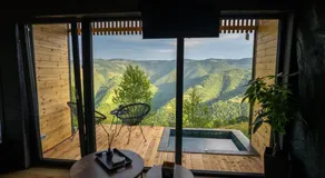 The Altitude Cabin Resort - Image 2