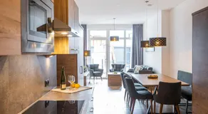 AlpenParks Hotel & Apartment Alpendorf - Image 4