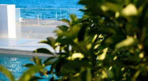 Villa Dorra Coast Suites - Image 5