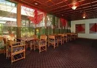 Pocono Plaza Inn - Image 4