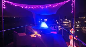 NEON Bigigio House Boat - Image 4