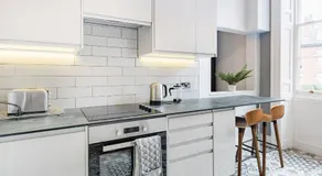 The Corson at Claremont Apartments - Image 5
