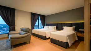 Bond Hotel Rawang - Image 2