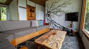 Natural Wonders House - Image 3