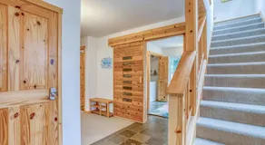 Modern Manzanita Retreat - Meredith Lodging - Image 5