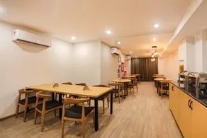 Townhouse 557 Near Golf course road - Image 3