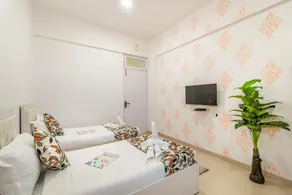 Airy 2 Bedrooms near Bandra Kurla Complex - Image 4