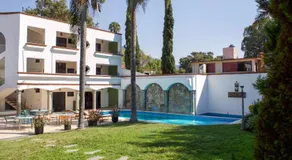 Hotel Mythos - Image 2